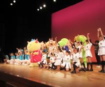 大ホールでのステージ発表。