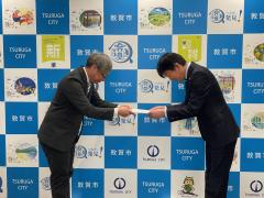 答申の様子写真1