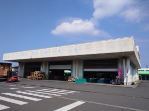 卸売棟の外観写真